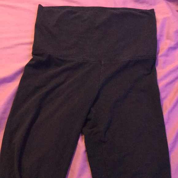 Victoria's Secret Pants - Victoria secret XS yoga pants!